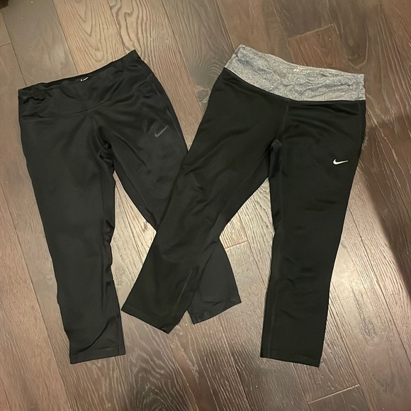 Nike Crop Drawstring Capris - Picture 1 of 8